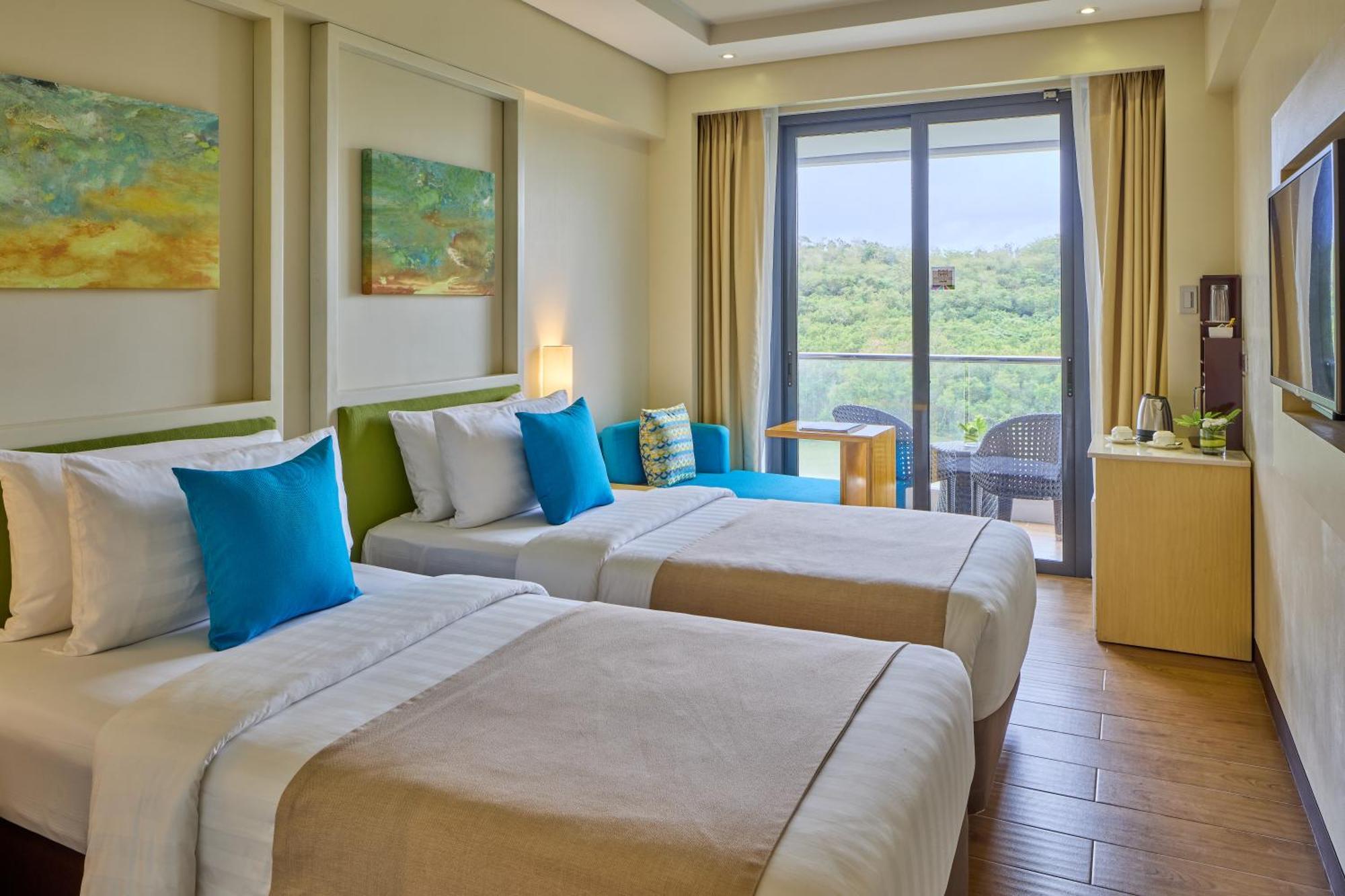 Savoy Boracay Newcoast 4*