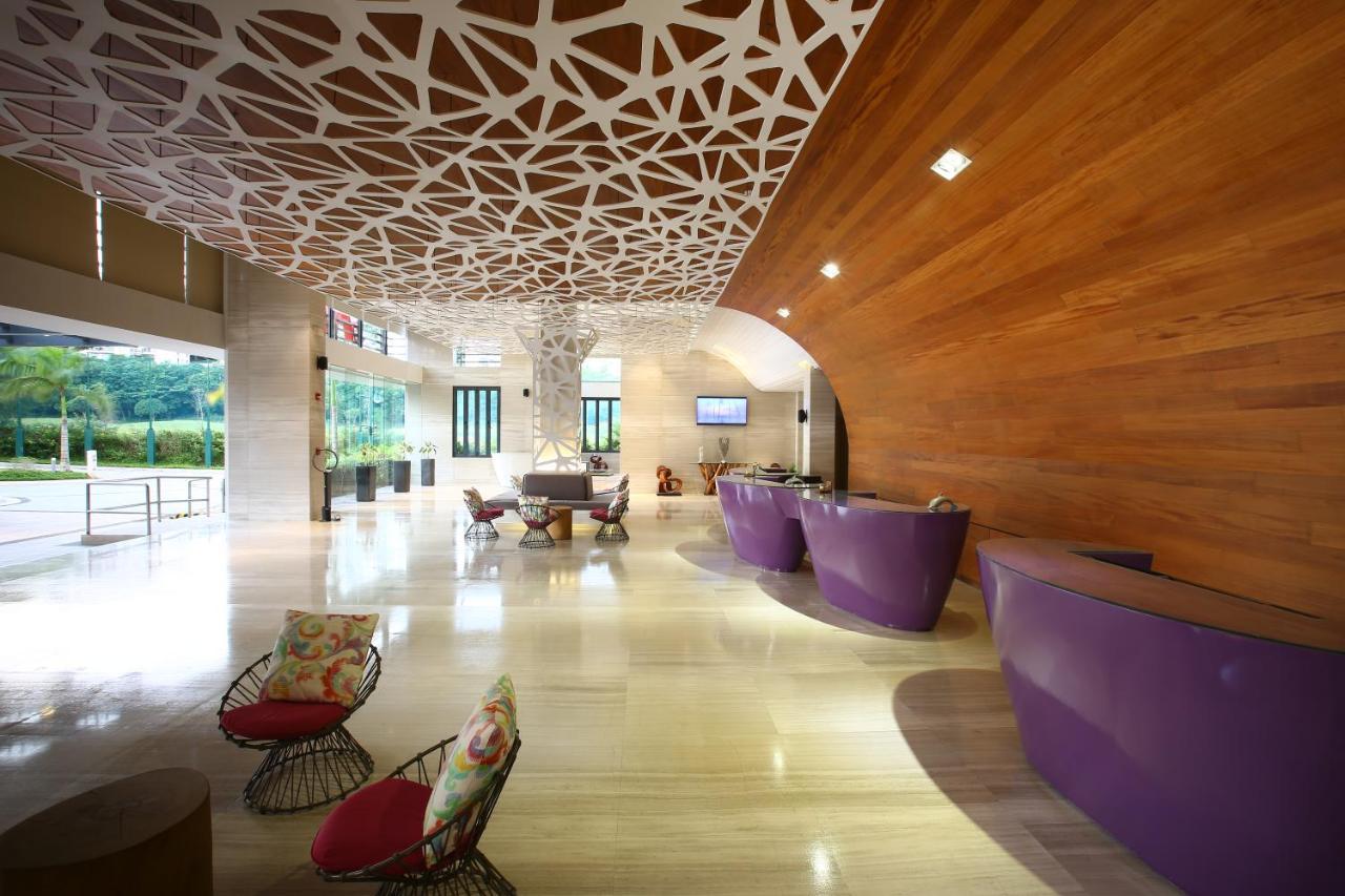 Savoy Boracay Newcoast Yapak